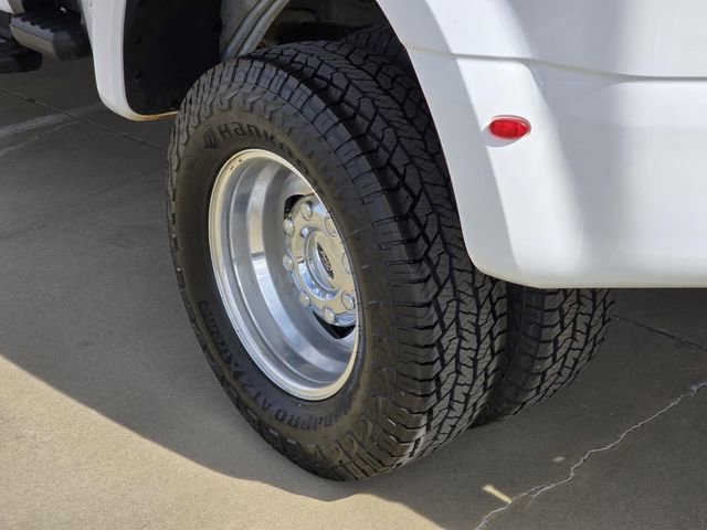 Certified 2024 Ford F350 XL w/ FX4 Off-Road Package AWD/4WD image 11