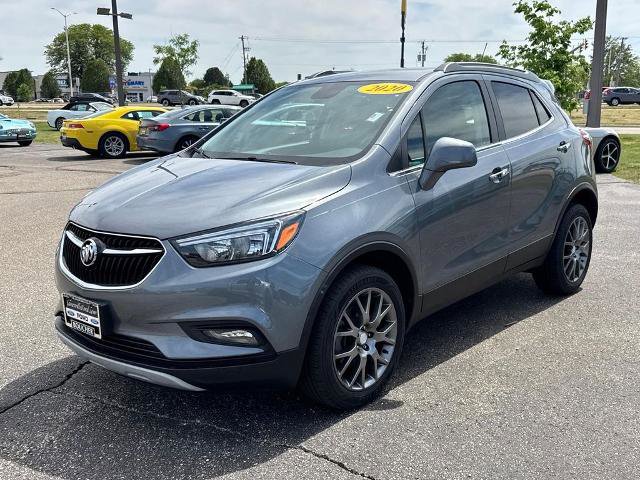 Used 2020 Buick Encore Sport Touring w/ LPO, Active Package AWD/4WD image 2