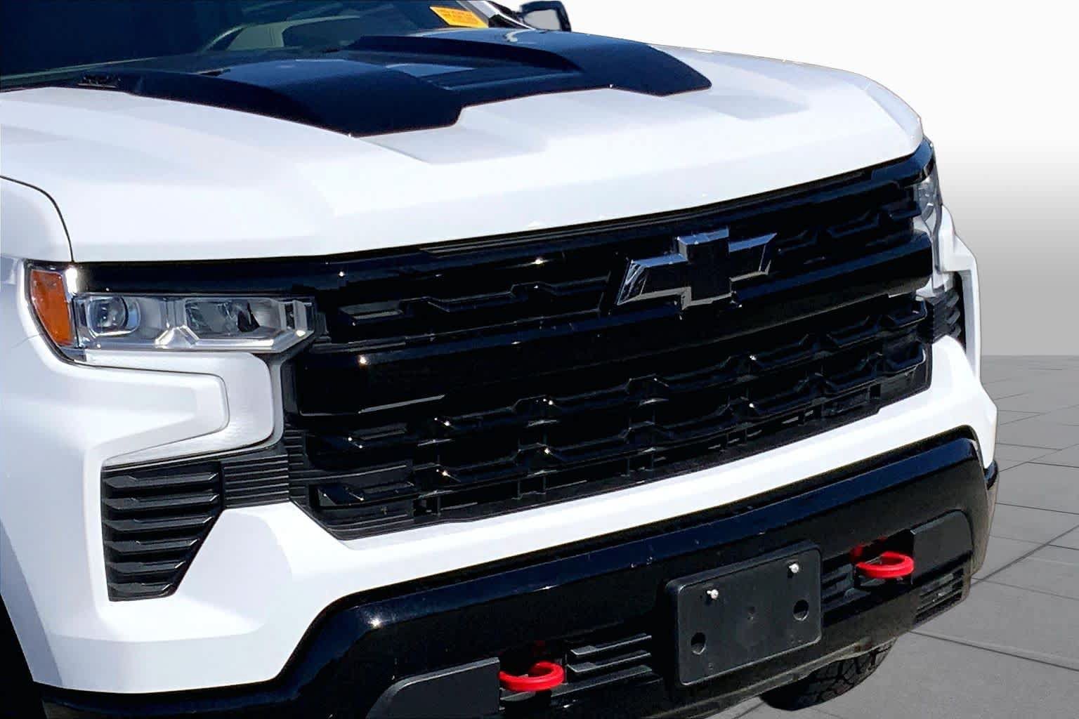 Used 2024 Chevrolet Silverado 1500 LT Trail Boss w/ Convenience Package II AWD/4WD image 26