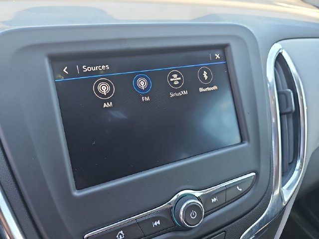 Used 2024 Chevrolet Equinox LS w/ LS Convenience Package FWD image 24