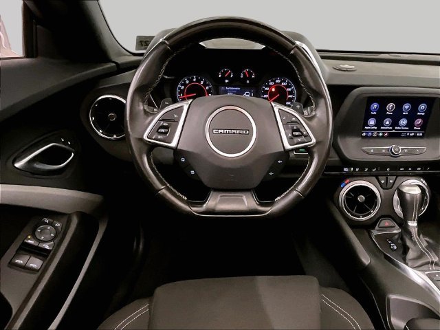 Used 2022 Chevrolet Camaro LT RWD image 5