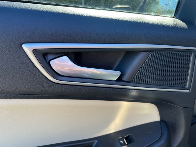 Certified 2021 Ford Edge SEL w/ Cargo Accessory Package image 27