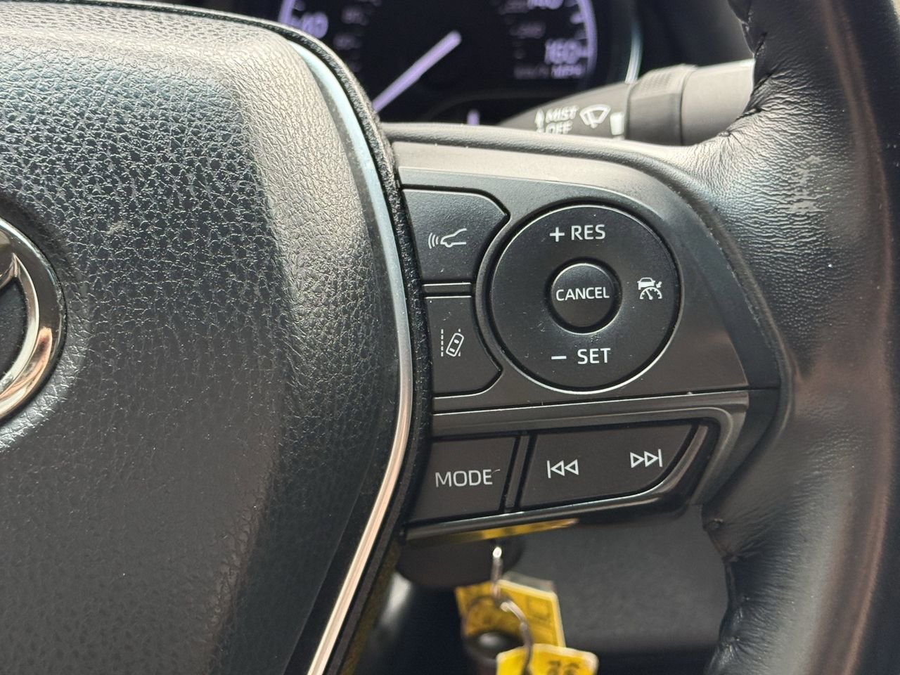 Used 2019 Toyota Camry SE image 14