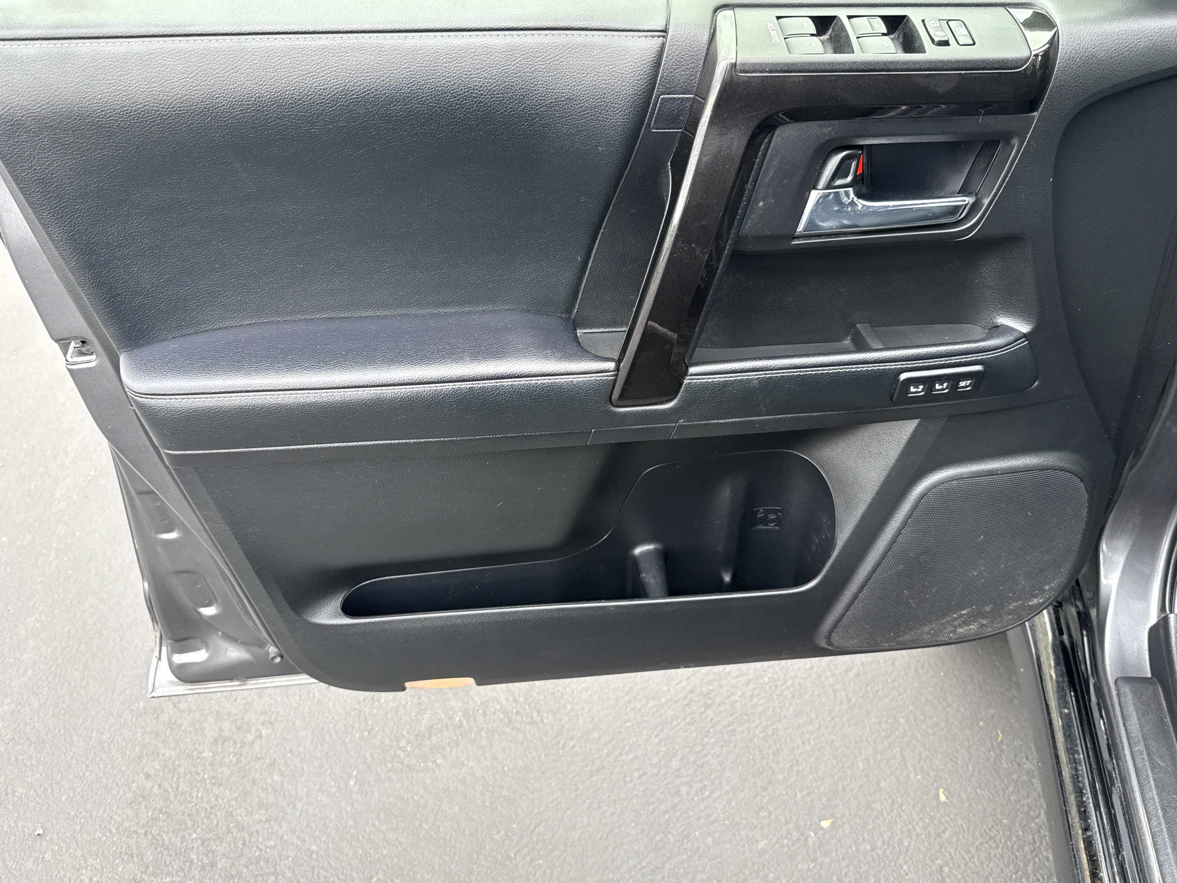Used 2021 Toyota 4Runner Nightshade AWD/4WD image 14
