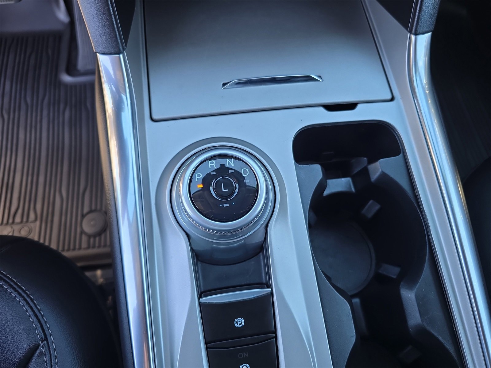 Certified 2023 Ford Explorer XLT w/ Equipment Group 202A image 20