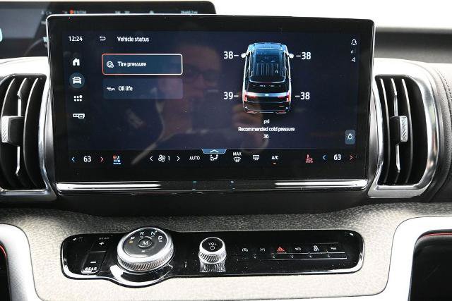 Certified 2025 Ford Expedition Tremor AWD/4WD image 30