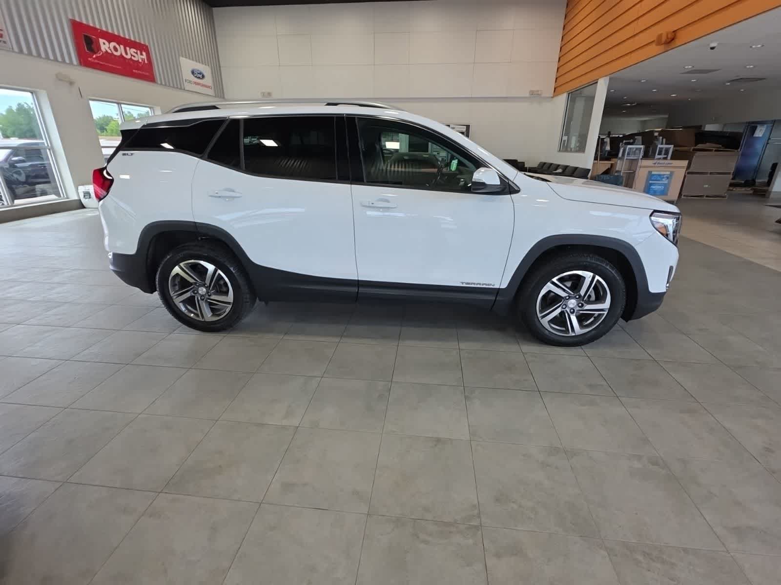 Used 2019 GMC Terrain SLT w/ Preferred Package AWD/4WD image 7