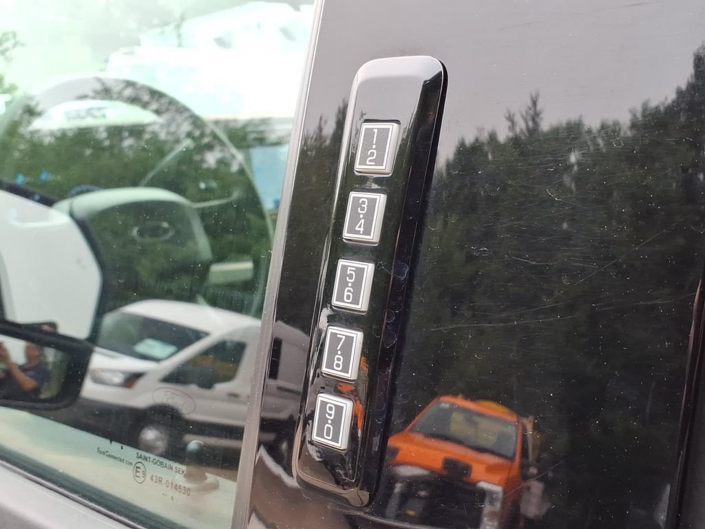 Certified 2024 Ford F350 XLT w/ 360-Degree Camera Package AWD/4WD image 20