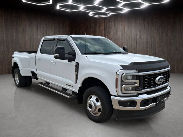 Certified 2025 Ford F350 Lariat AWD/4WD video 1