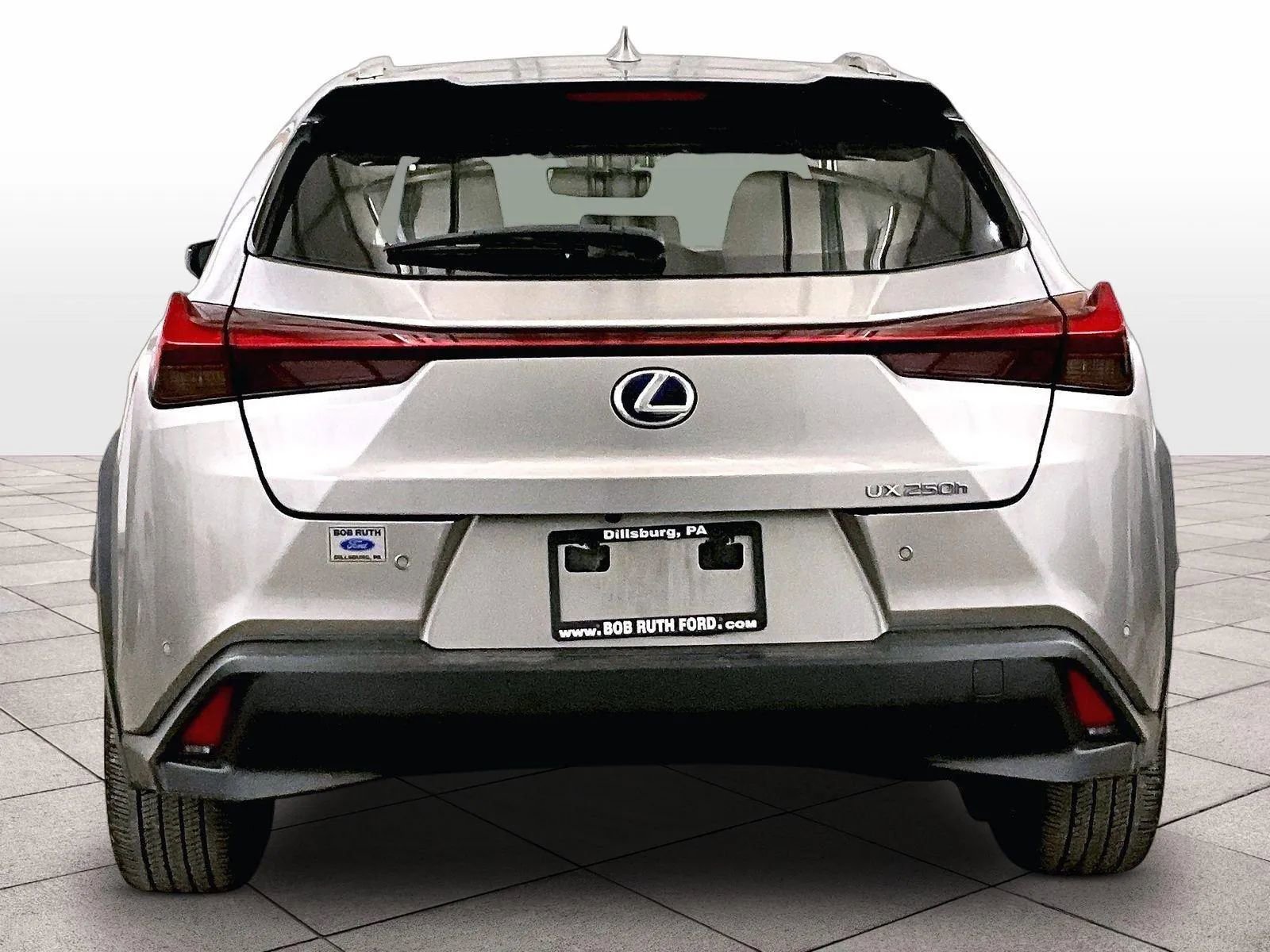 Used 2019 Lexus UX 250h w/ Premium Package AWD/4WD image 4