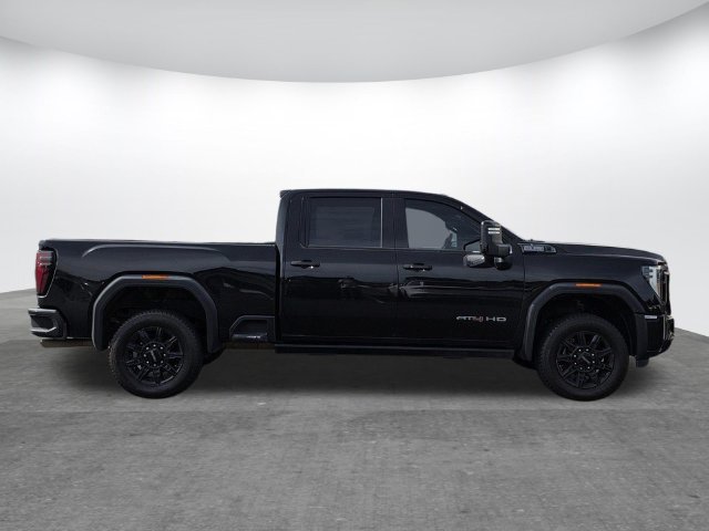 Used 2024 GMC Sierra 2500 AT4 w/ Technology Package AWD/4WD image 2