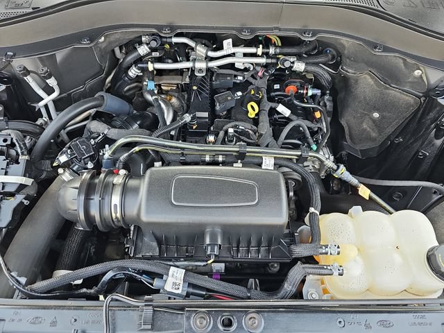 Certified 2023 Ford Explorer XLT w/ Equipment Group 202A AWD/4WD image 34