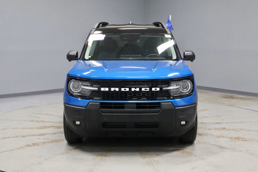 Certified 2025 Ford Bronco Sport Outer Banks w/ Outer Banks Tech Package+ AWD/4WD image 8