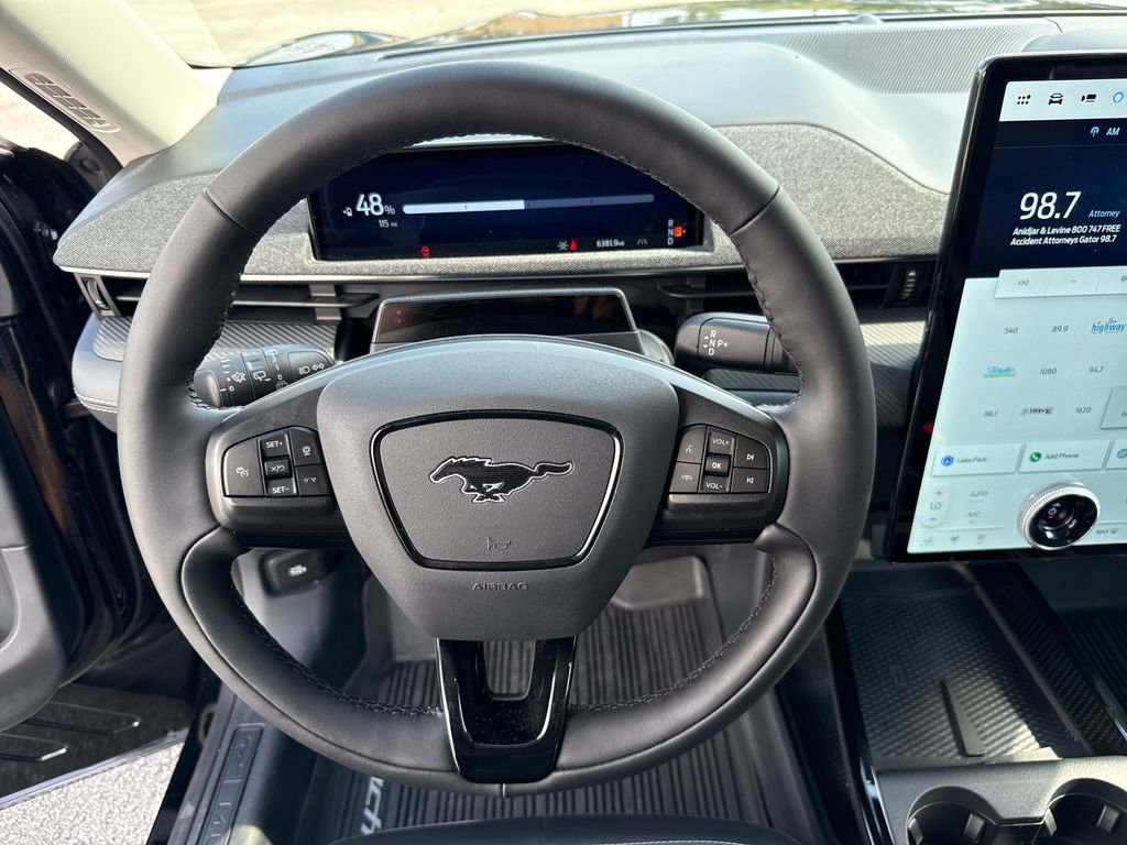Certified 2025 Ford Mustang Mach-E Premium image 14