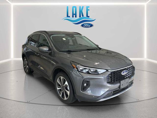 Certified 2024 Ford Escape Platinum AWD/4WD image 1