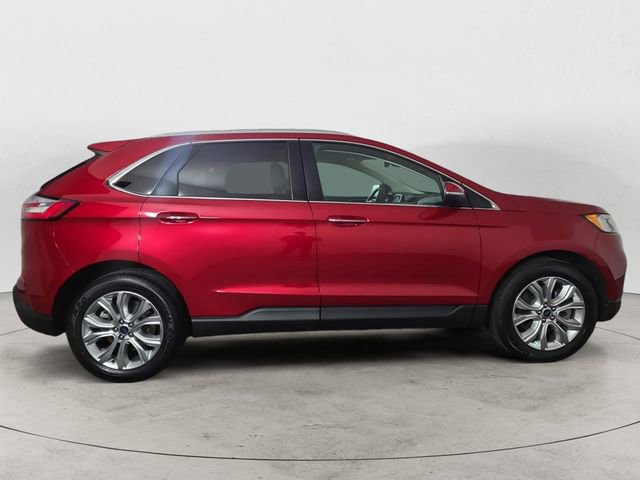 Certified 2021 Ford Edge Titanium image 2