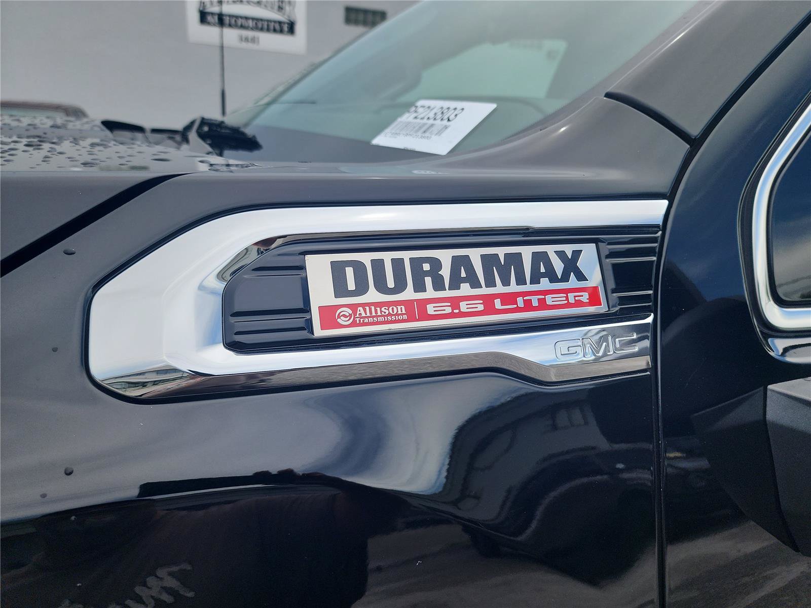 Used 2023 GMC Sierra 2500 Denali w/ Denali Ultimate Package AWD/4WD image 13