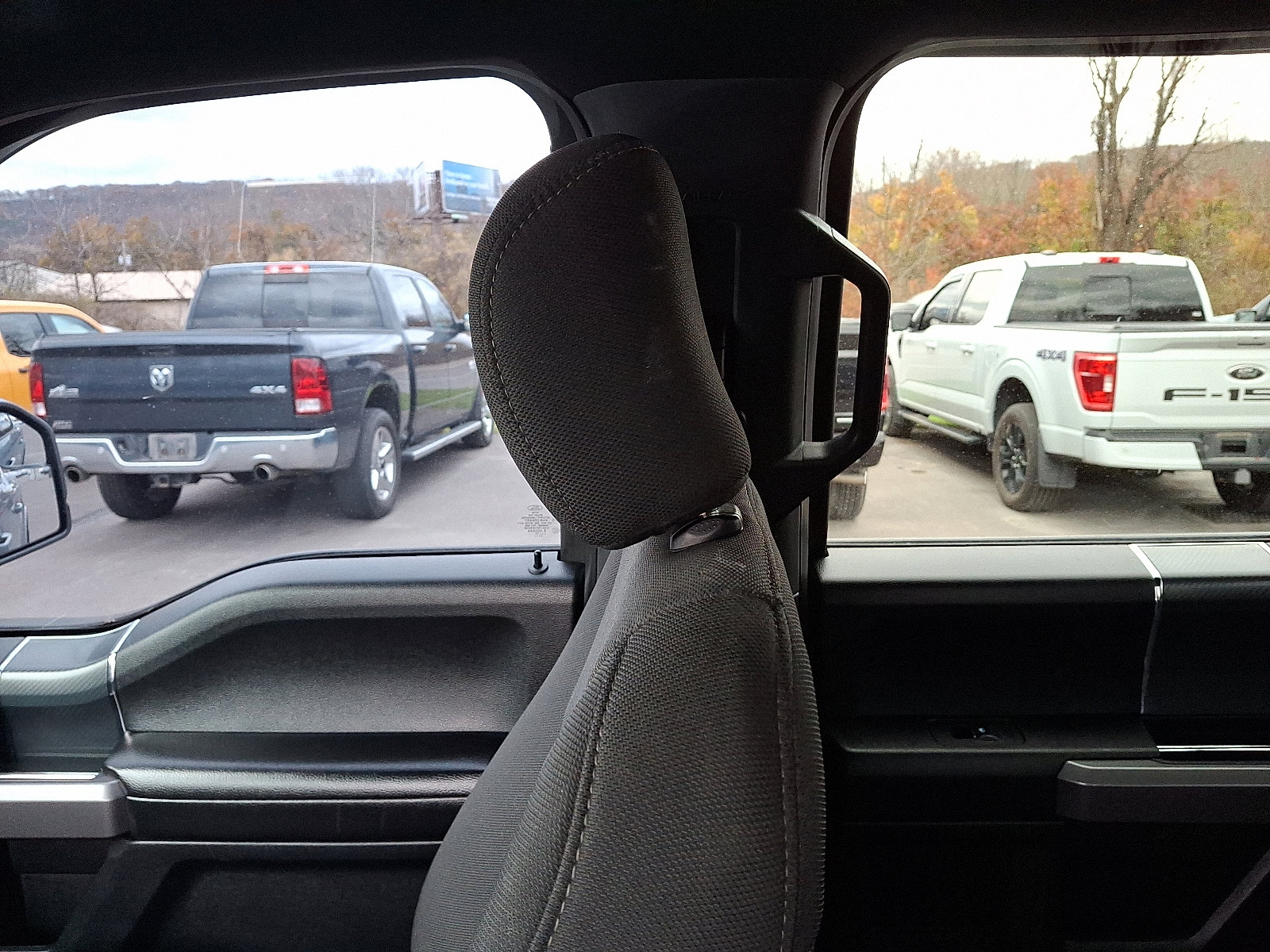 Certified 2019 Ford F150 XLT w/ Equipment Group 302A Luxury image 17