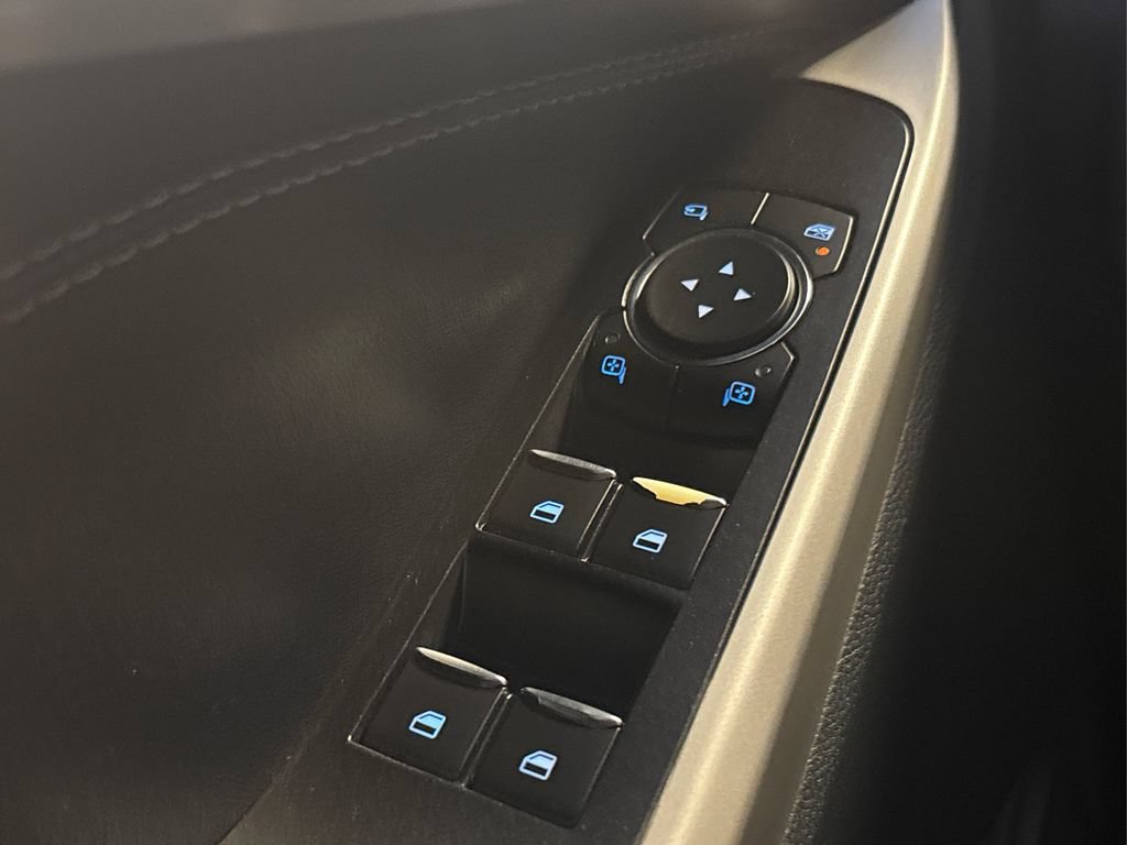 Certified 2022 Ford Explorer Limited RWD image 35