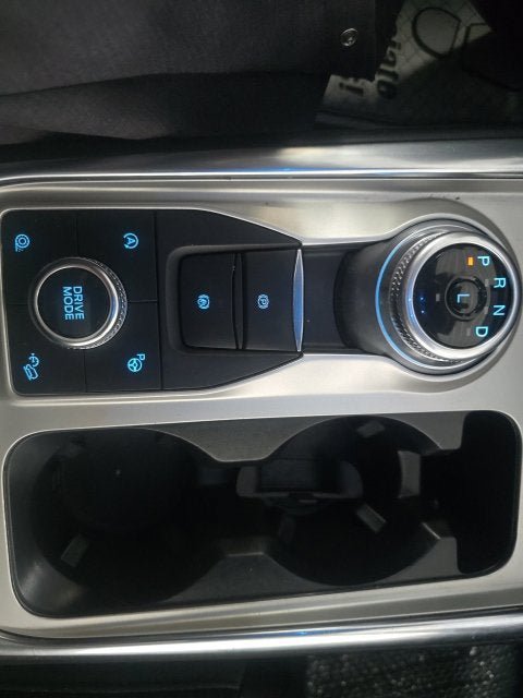 Certified 2024 Ford Explorer Platinum w/ Technology Package AWD/4WD image 23