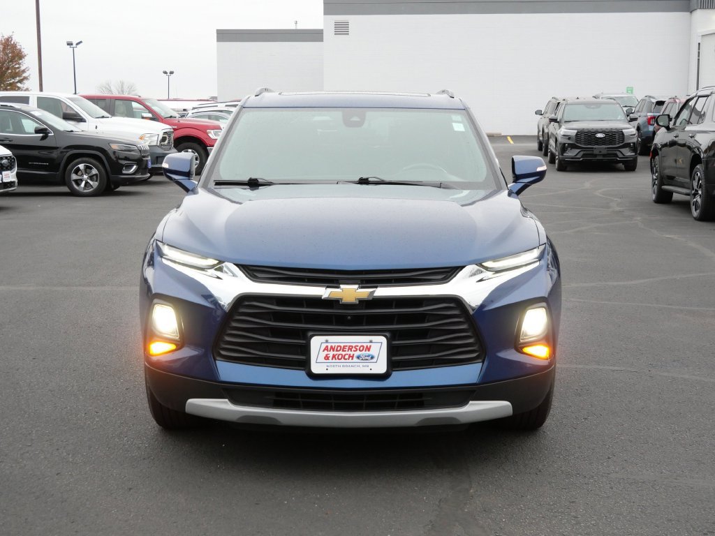 Used 2022 Chevrolet Blazer LT w/ Sound & Technology Package AWD/4WD image 2