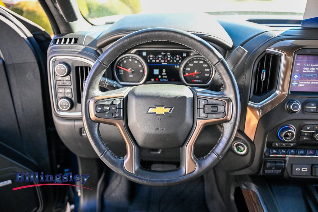 Used 2021 Chevrolet Silverado 1500 High Country w/ Technology Package image 12