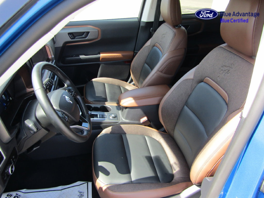 Certified 2025 Ford Bronco Sport Outer Banks w/ Outer Banks Tech Package+ AWD/4WD image 4