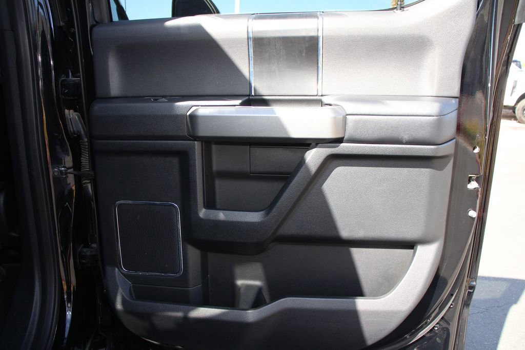Certified 2018 Ford F250 Platinum w/ Platinum Ultimate Package AWD/4WD image 24