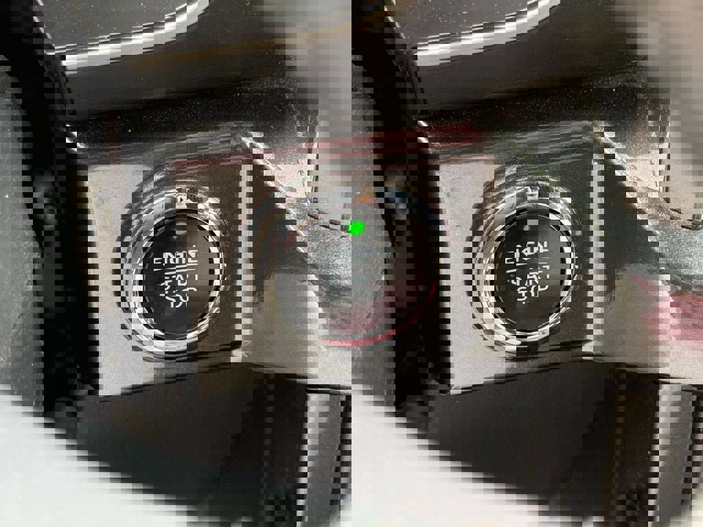 Certified 2022 Ford F150 XLT w/ Equipment Group 302A High image 35