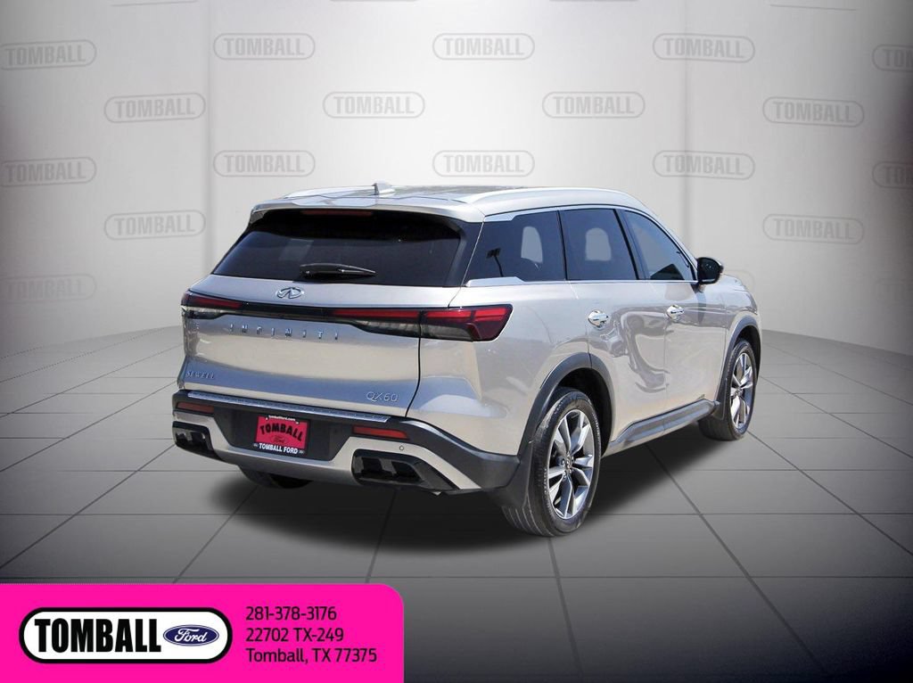 Used 2023 INFINITI QX60 Luxe w/ Vision Package FWD image 8
