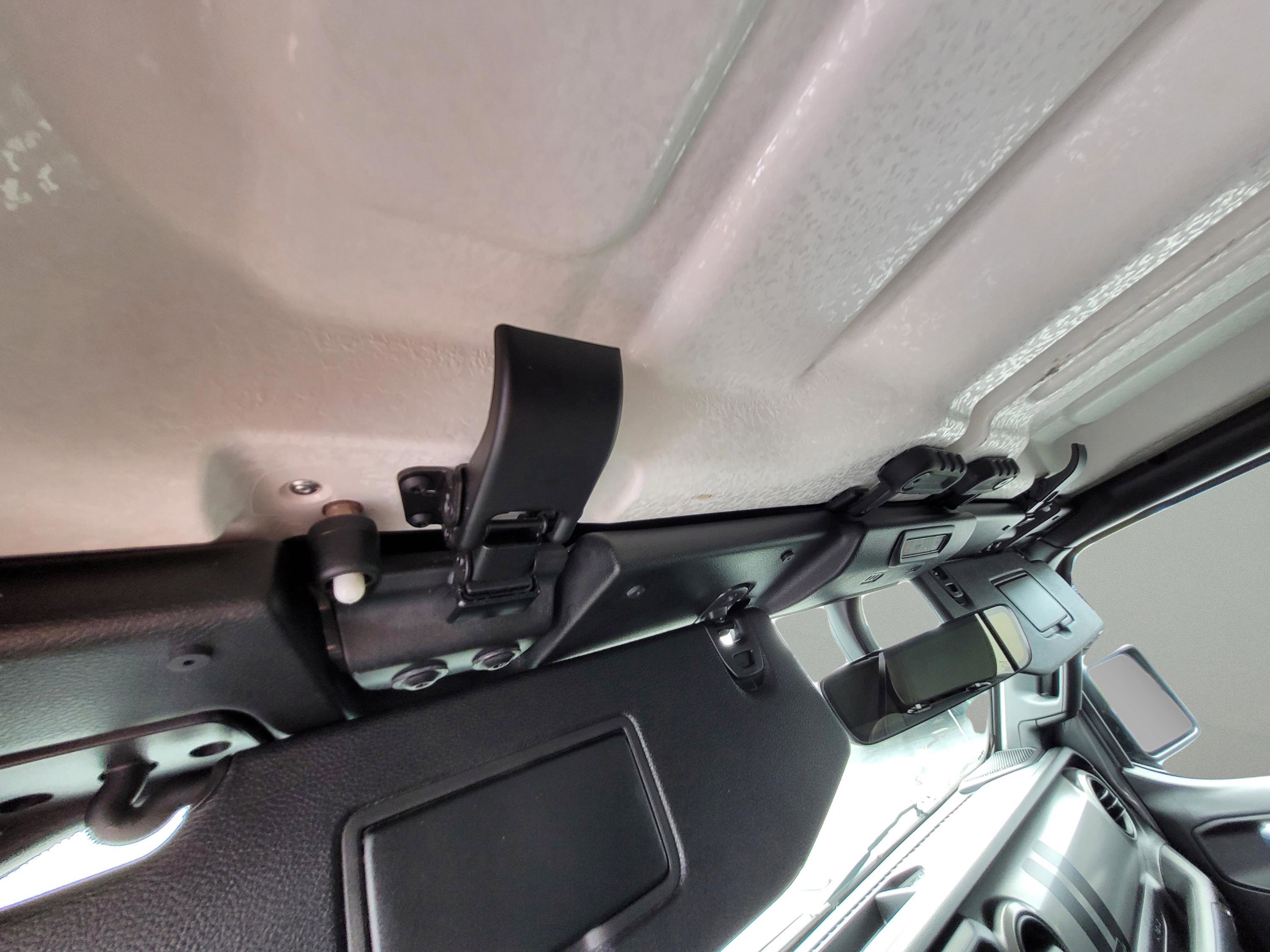 Used 2023 Jeep Gladiator Sport AWD/4WD image 25