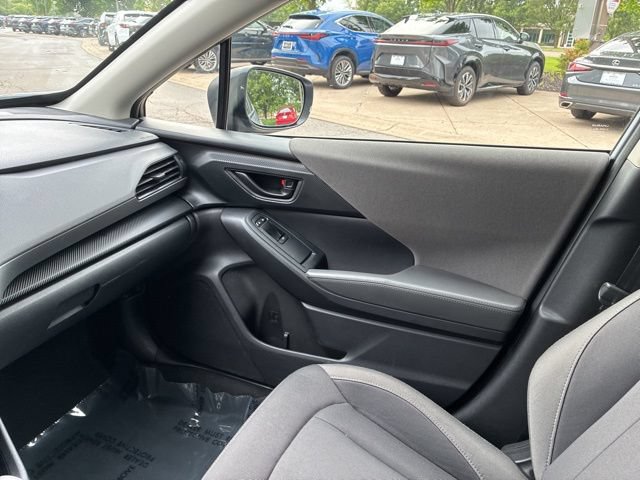 Used 2025 Subaru Crosstrek 2.5i Premium AWD/4WD image 30