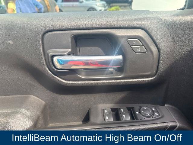 Used 2023 Chevrolet Silverado 1500 Custom AWD/4WD image 12