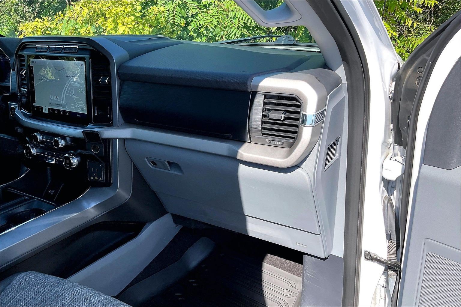 Certified 2021 Ford F150 XLT w/ Equipment Group 302A High AWD/4WD image 16