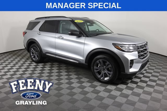Certified 2025 Ford Explorer Active w/ Active Comfort Package AWD/4WD image 1