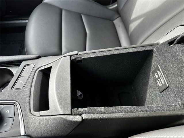 Used 2023 Cadillac XT5 Luxury image 26