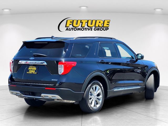 Certified 2021 Ford Explorer XLT w/ Equipment Group 202A AWD/4WD image 4