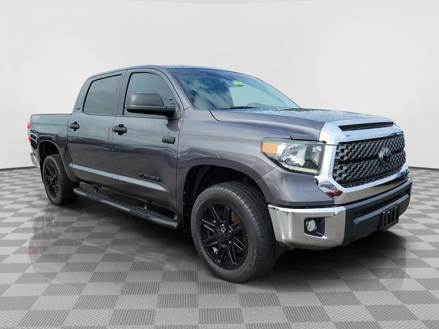 Used 2020 Toyota Tundra SR5 w/ SR5 Leather Package AWD/4WD image 8