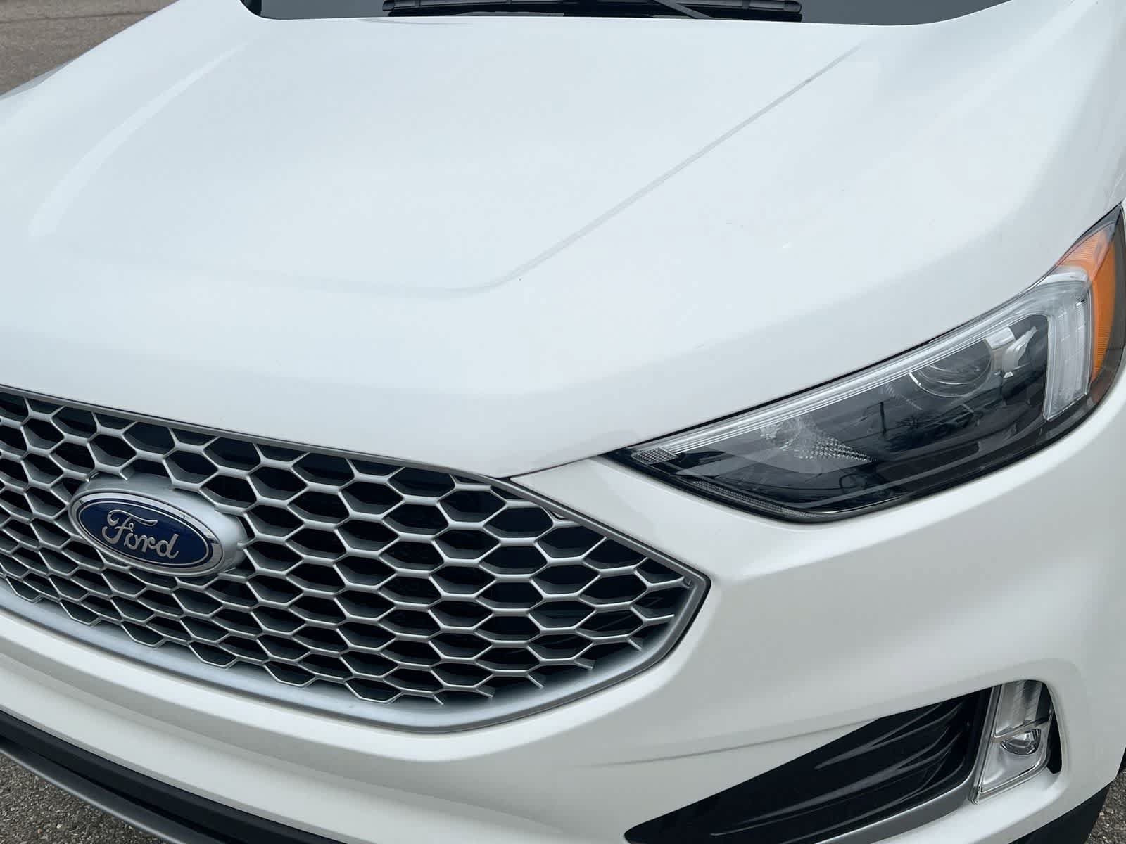 Certified 2023 Ford Edge SEL w/ Convenience Package AWD/4WD image 11