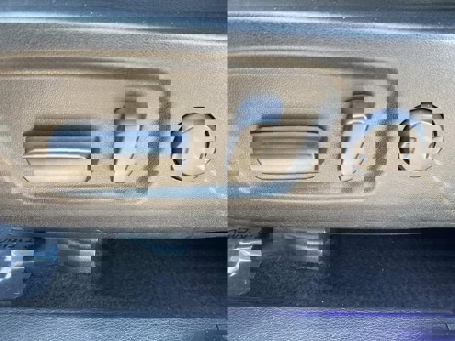 Used 2018 Toyota Highlander Limited image 21