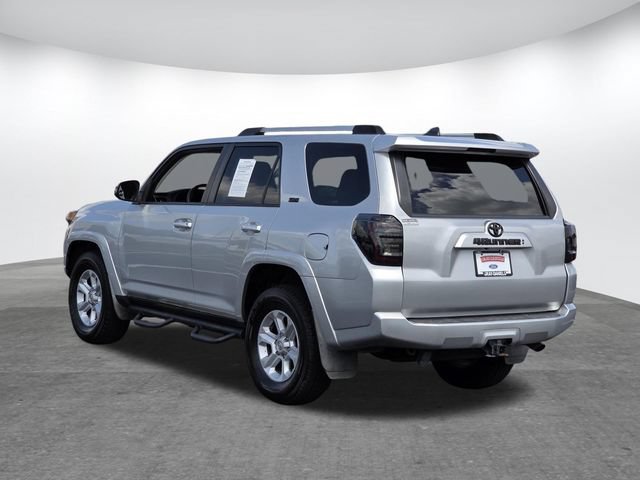 Used 2020 Toyota 4Runner SR5 Premium w/ Moonroof Package RWD image 6