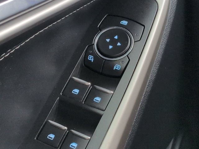 Certified 2022 Ford Explorer XLT w/ Equipment Group 202A RWD image 22