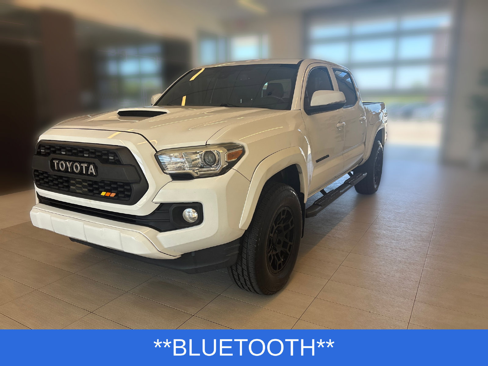 Used 2021 Toyota Tacoma TRD Sport RWD image 5