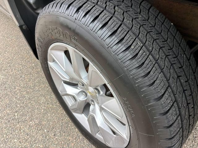 Used 2020 Chevrolet Silverado 1500 Custom w/ Custom Value Package image 26