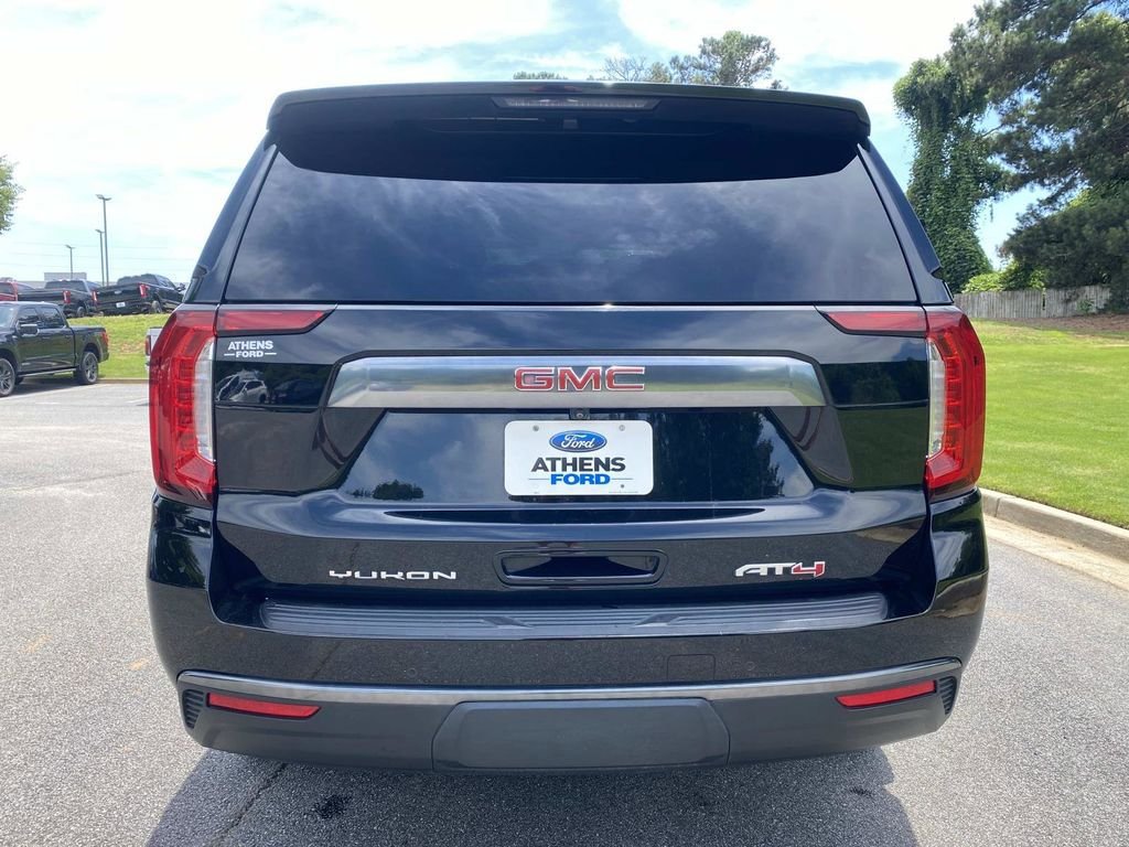 Used 2021 GMC Yukon AT4 w/ Rear Media and Nav Package AWD/4WD image 4