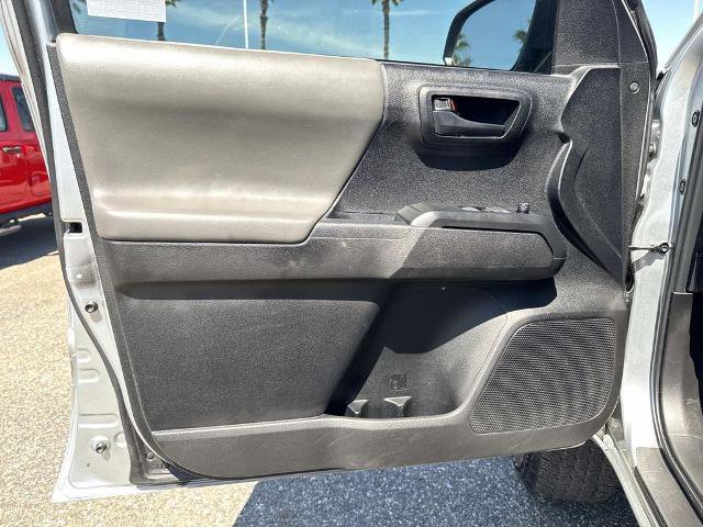 Used 2023 Toyota Tacoma SR w/ SR Convenience Package RWD image 17