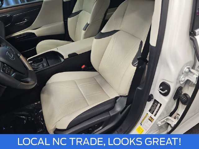 Used 2024 Lexus ES 350 Ultra Luxury w/ Accessory Package (Z2) FWD image 15