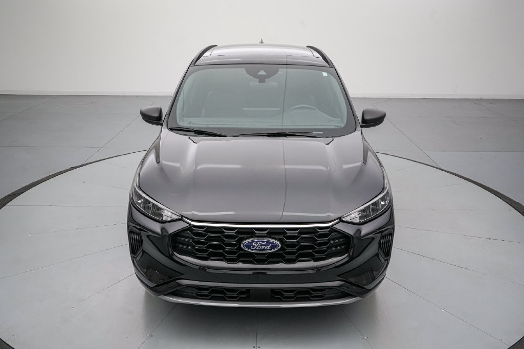 Certified 2024 Ford Escape ST-Line w/ Tech Pack #1 AWD/4WD image 9