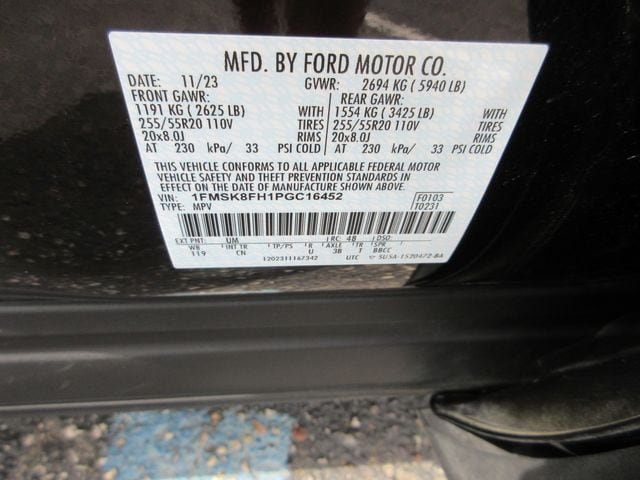 Certified 2023 Ford Explorer Limited w/ Limited Technology Package AWD/4WD image 52
