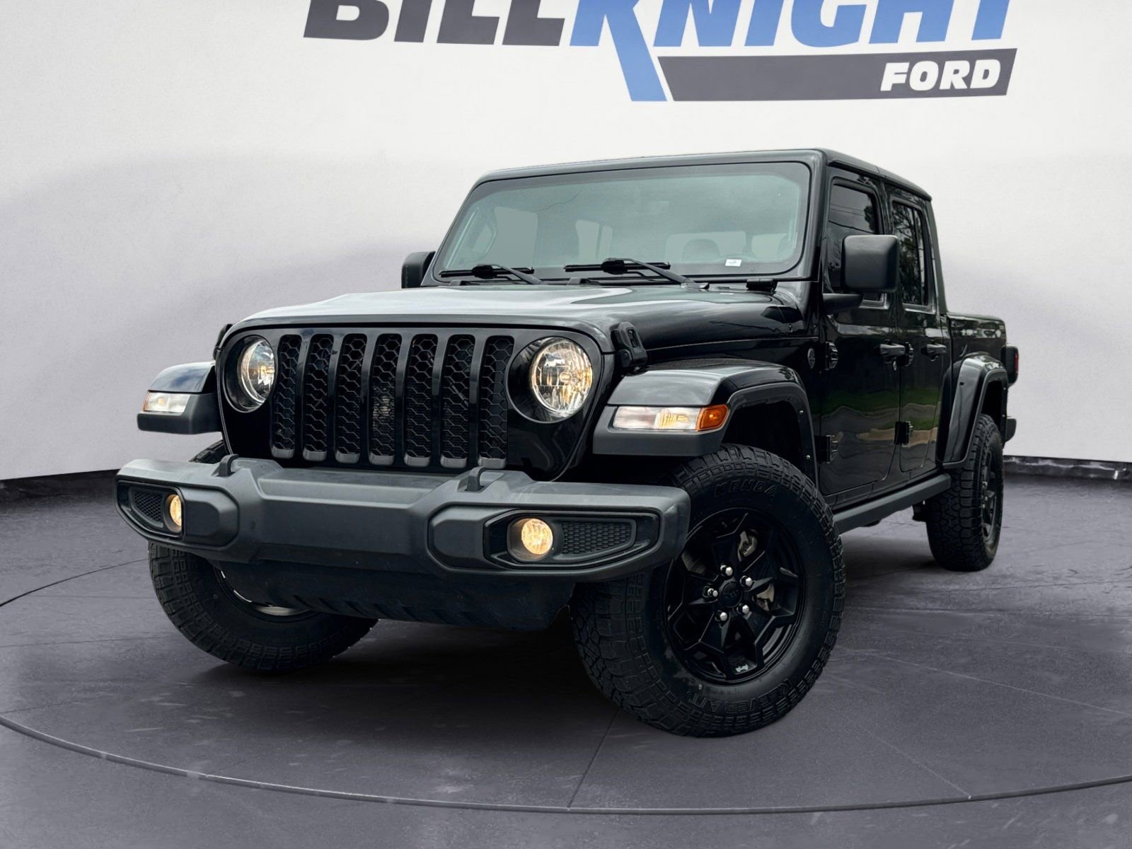 Used 2022 Jeep Gladiator Sport AWD/4WD image 1